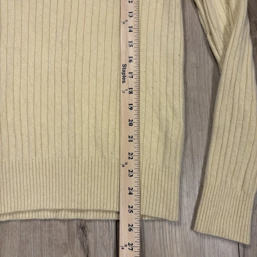 LANDS' END Men's M 38-40 Yellow 100% Cashmere Sweater V Neck Excellent